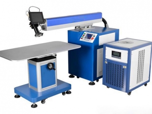 激光焊接機